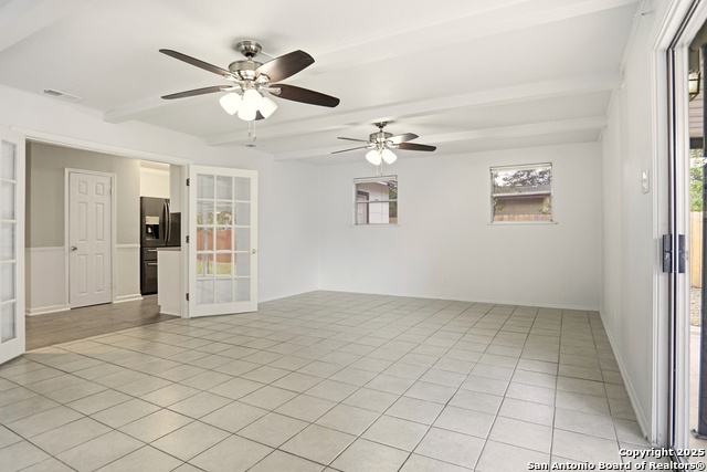 Image 11 of 31 For 5011 Seabreeze