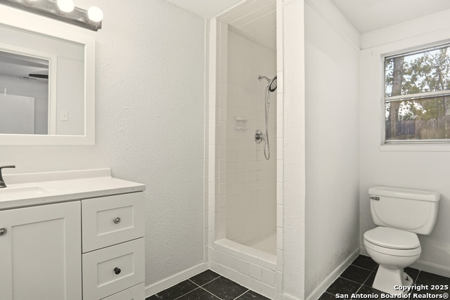 Image 21 of 31 For 5011 Seabreeze