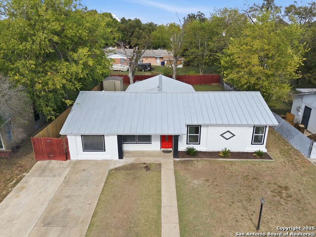 Image 26 of 31 For 5011 Seabreeze