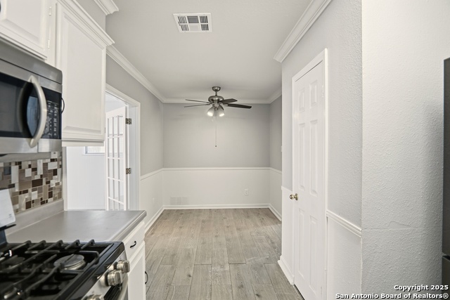 Image 7 of 31 For 5011 Seabreeze