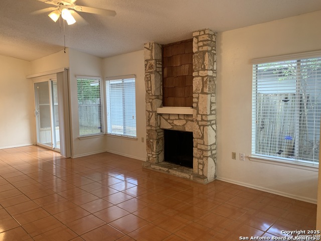 Image 8 of 12 For 9611 Mystic Bend