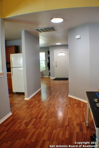 Image 11 of 44 For 1715 Mountain Brook