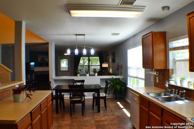 Image 6 of 44 For 1715 Mountain Brook