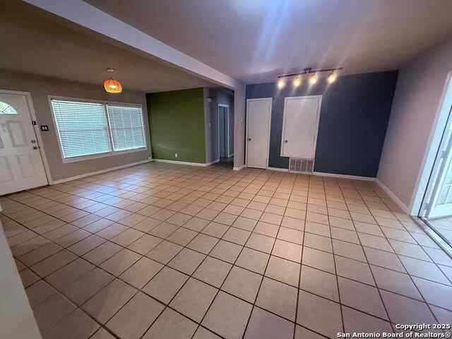 Image 10 of 20 For 222 Hillwood