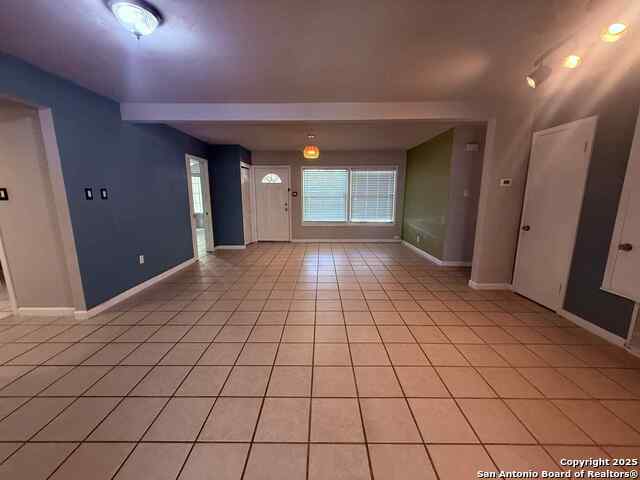 Image 13 of 20 For 222 Hillwood