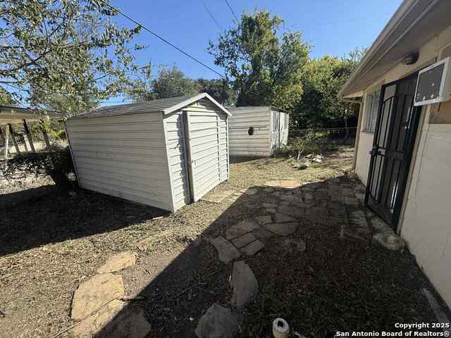 Image 20 of 20 For 222 Hillwood