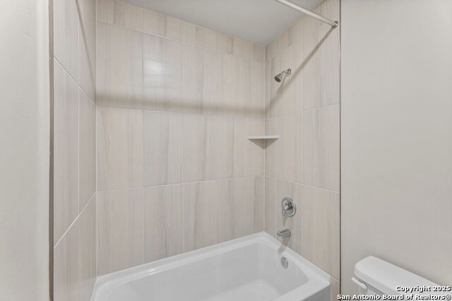 Image 7 of 11 For 765 Whitman