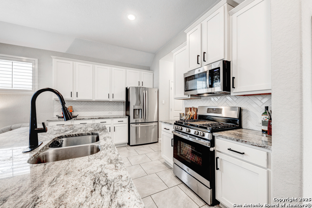 Image 11 of 29 For 2217 Windswept