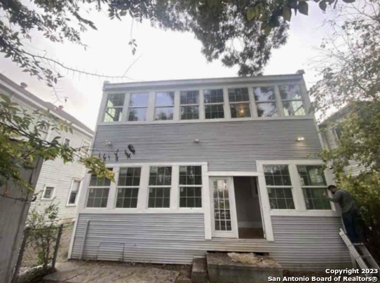 Image 16 of 16 For 639 Elmira W