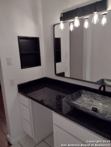 Image 12 of 19 For 7001 Spring Forest