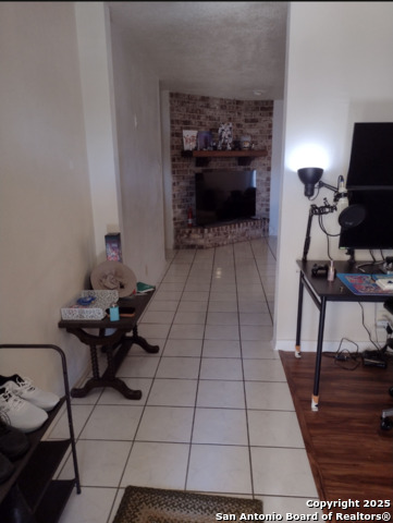 Image 3 of 19 For 7001 Spring Forest