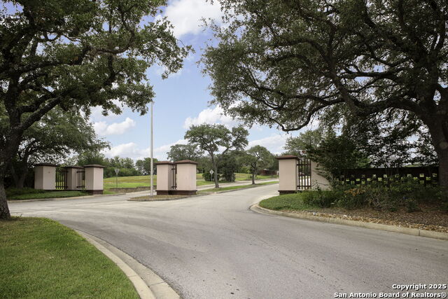 Image 29 of 33 For 5708 Crooked Stick