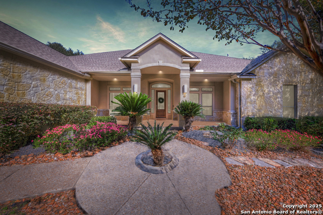 Listing photo id 0 for 142 Candelaria