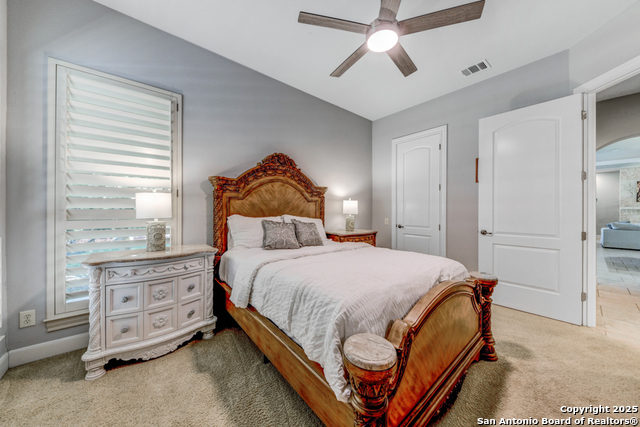 Listing photo id 28 for 142 Candelaria