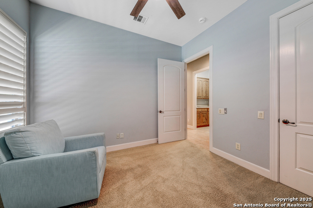 Listing photo id 31 for 142 Candelaria