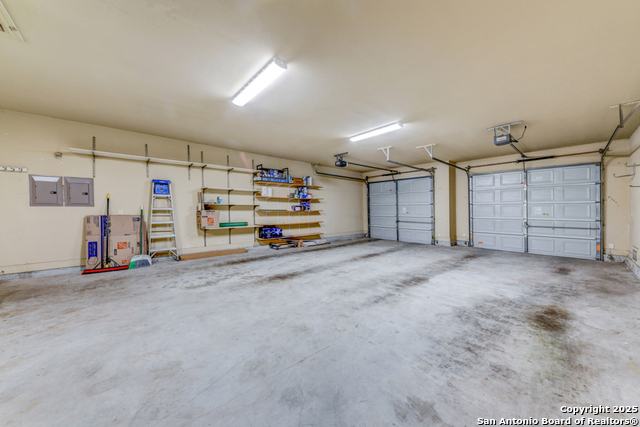 Listing photo id 33 for 142 Candelaria