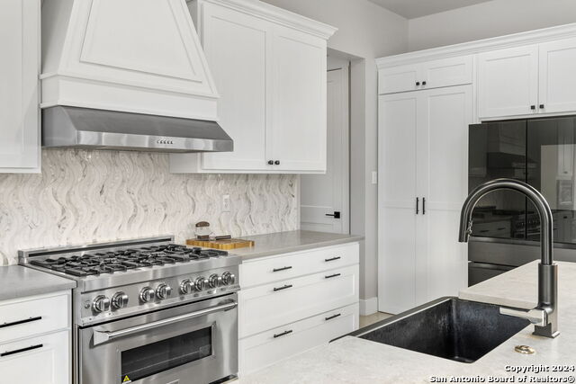 Image 13 of 46 For 1220 Brushy Curve