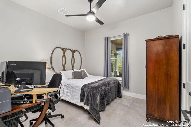 Image 27 of 46 For 1220 Brushy Curve