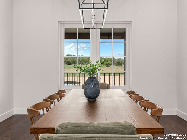 Image 27 of 90 For 862 Grape Creek Road