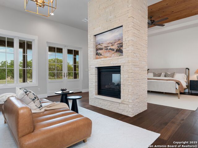 Image 30 of 90 For 862 Grape Creek Road