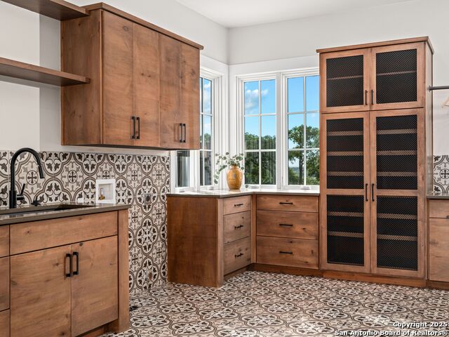 Image 35 of 90 For 862 Grape Creek Road