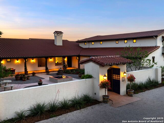 Image 39 of 90 For 862 Grape Creek Road