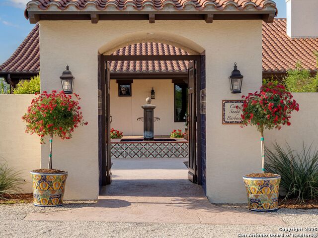 Image 42 of 90 For 862 Grape Creek Road