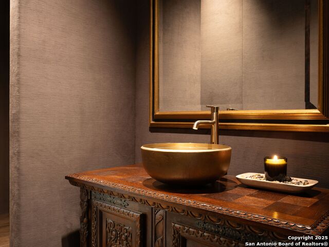 Image 63 of 90 For 862 Grape Creek Road