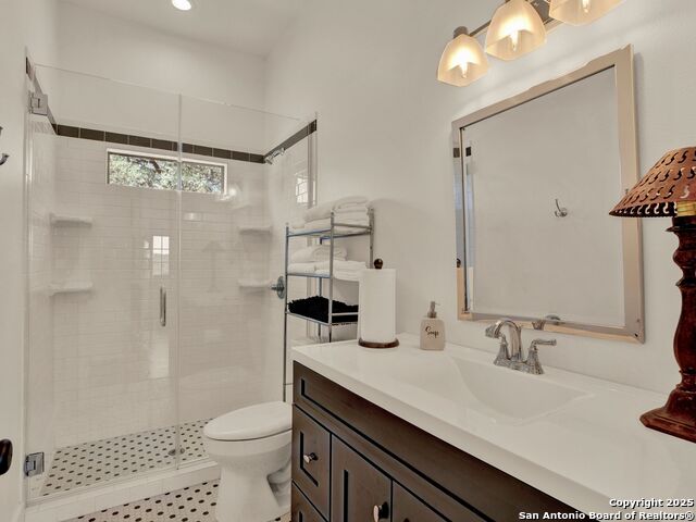 Image 90 of 90 For 862 Grape Creek Road