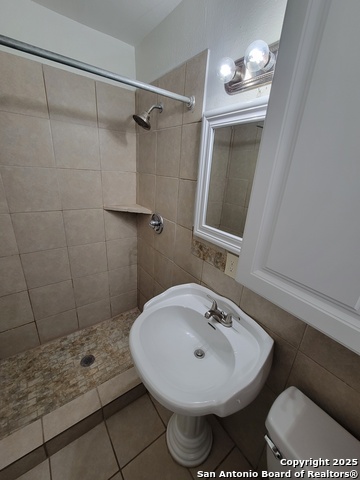 Image 12 of 16 For 1707 Farwell