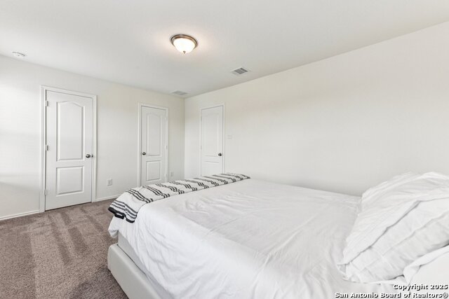 Listing photo id 19 for 13417 Nancy Reagan