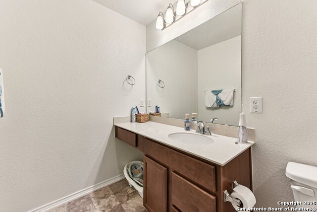 Listing photo id 21 for 13417 Nancy Reagan