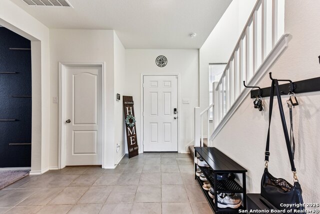 Listing photo id 2 for 13417 Nancy Reagan