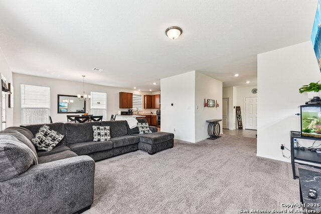 Listing photo id 3 for 13417 Nancy Reagan