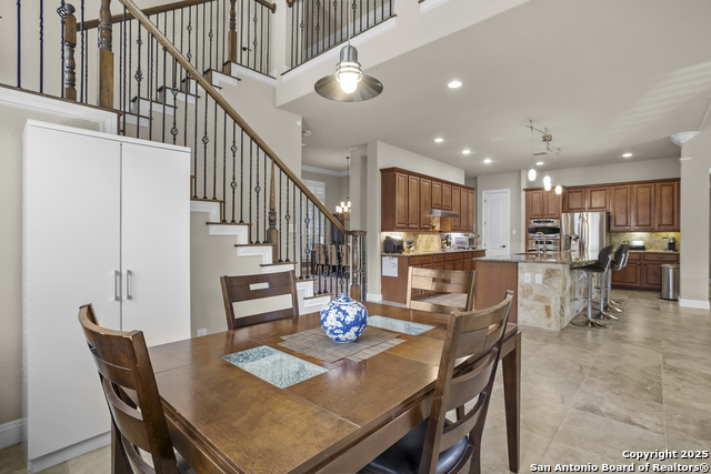 Image 17 of 60 For 18710 Golden Maize