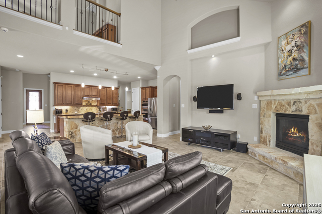 Image 20 of 60 For 18710 Golden Maize