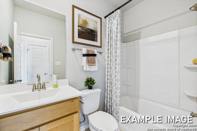 Listing photo id 21 for 4997 Mala Vida