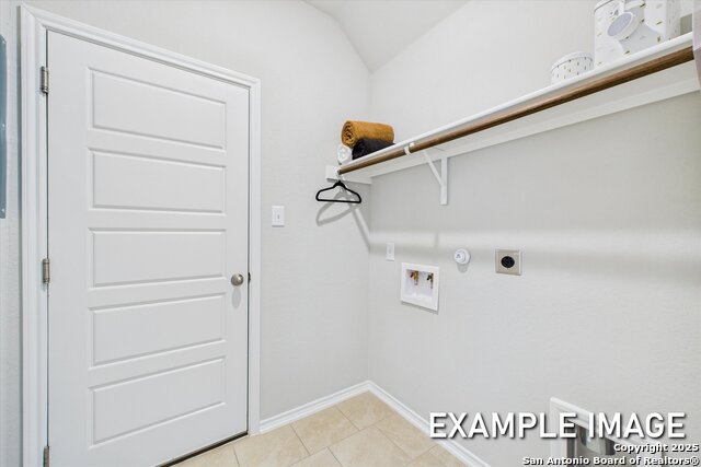 Listing photo id 30 for 4997 Mala Vida