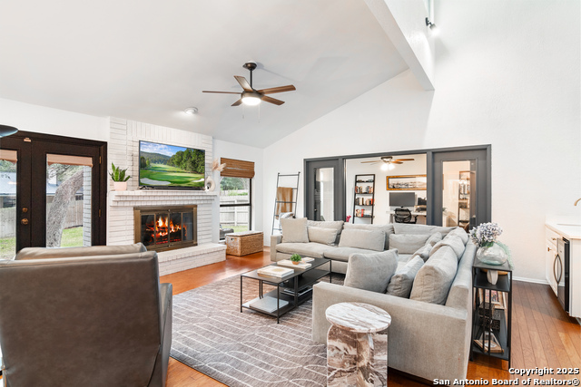 Image 12 of 29 For 15823 Rothbury Ln