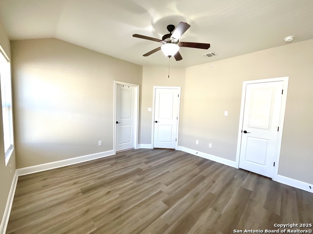 Image 21 of 39 For 6315 Melanzane Ave 2