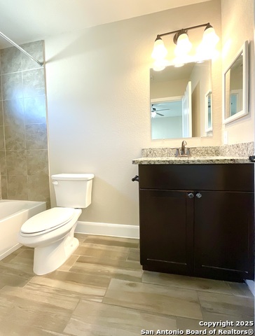 Image 25 of 39 For 6315 Melanzane Ave 2