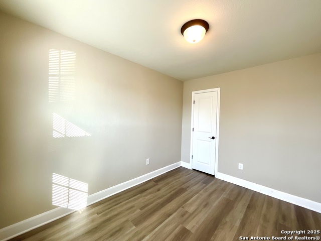 Image 30 of 39 For 6315 Melanzane Ave 2