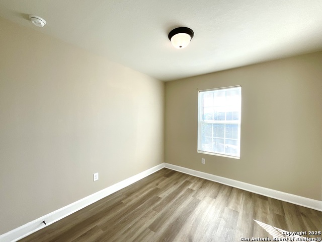 Image 32 of 39 For 6315 Melanzane Ave 2