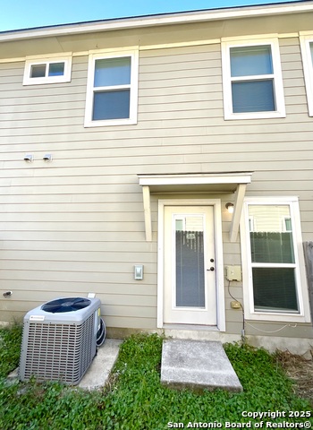 Image 36 of 39 For 6315 Melanzane Ave 2