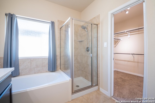 Image 17 of 27 For 2510 Golden Rain