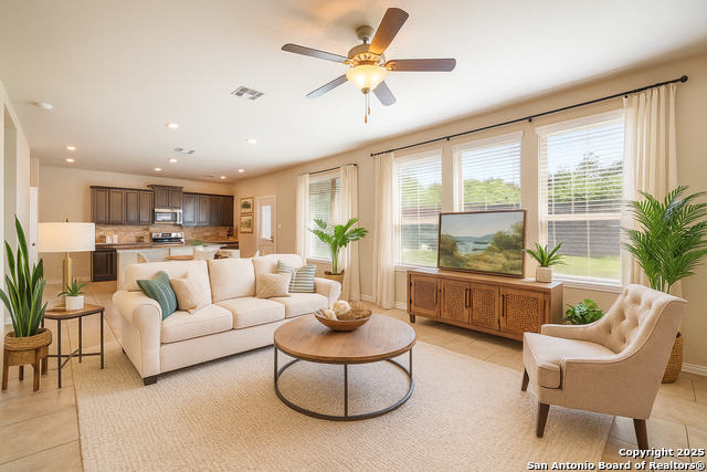 Image 4 of 27 For 2510 Golden Rain