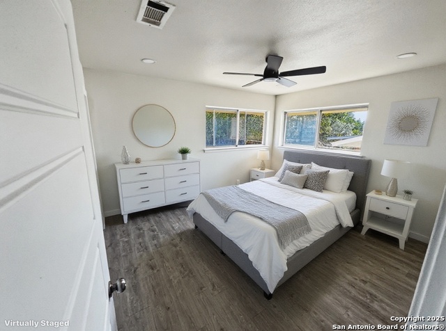 Image 16 of 21 For 8702 Dudley