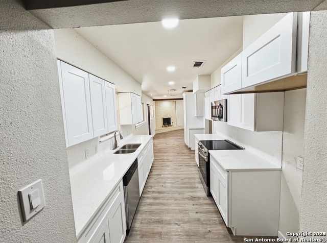 Image 7 of 21 For 8702 Dudley