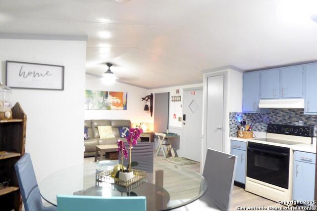 Image 21 of 40 For 849 Tamarack