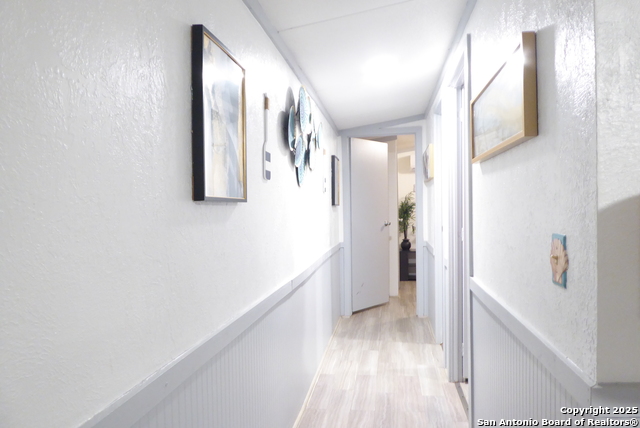 Image 23 of 40 For 849 Tamarack